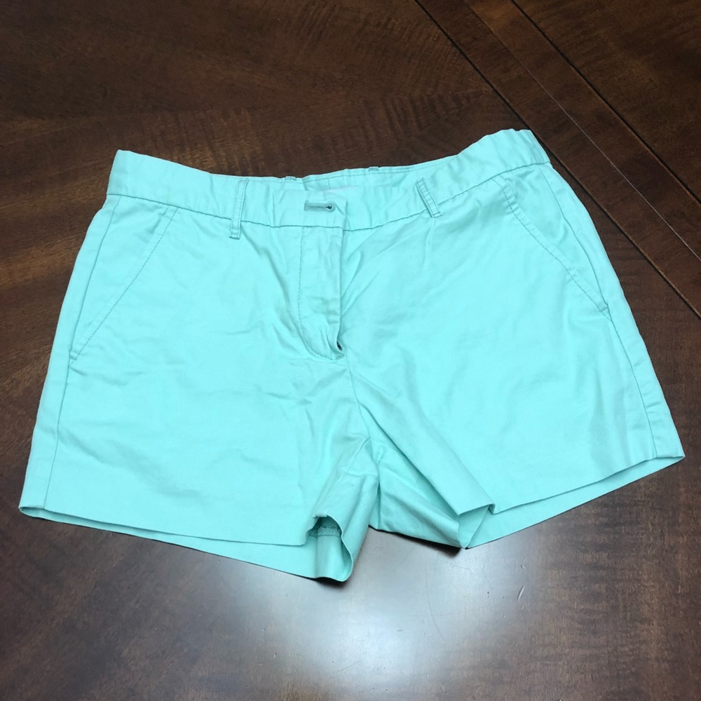 Gap shorts, like new